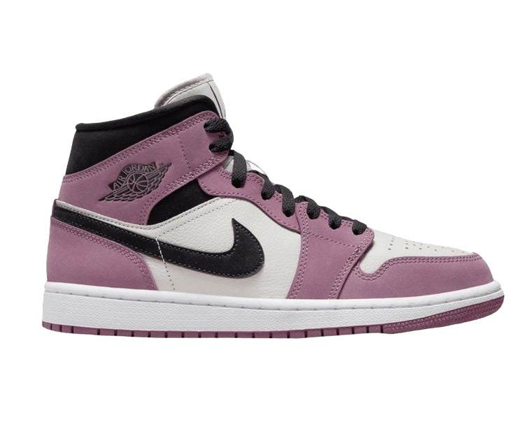Nike Air Jordan 1 Retro OG